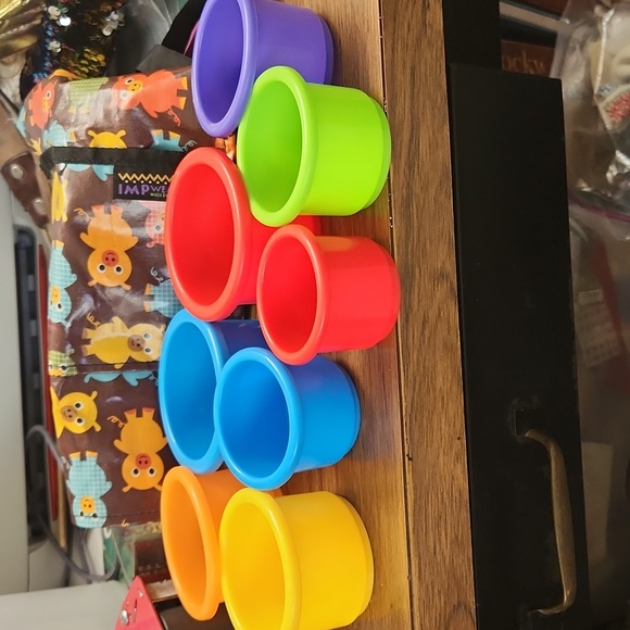 The First Years Stack Up Baby Cups, Bathtub Toy 8 Pieces - Picture 3 of 4